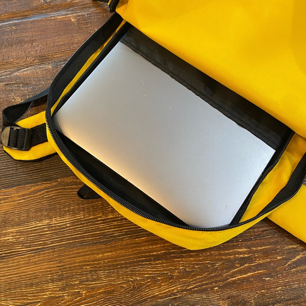 Small & Simple Very Lightweight Backpack Bag for Student & Commuter - Picture 7 of 10